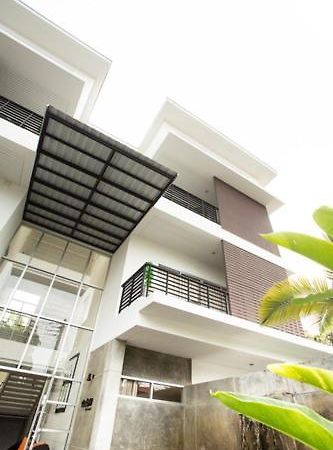 Studio 365 Serviced Apartments Chiang Mai Exterior photo