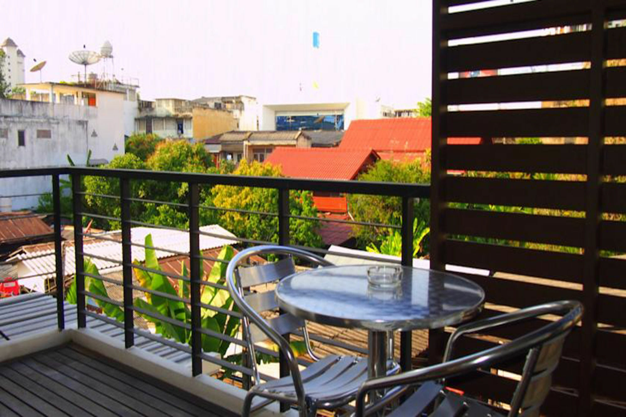 Studio 365 Serviced Apartments Chiang Mai Exterior photo